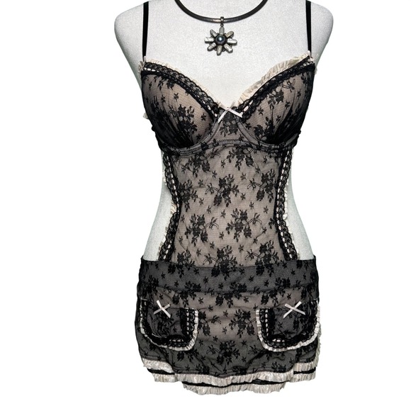 Victoria's Secret Sexy Little Things Made Apron Lingerie Women's 34B Y2K - Picture 3 of 7